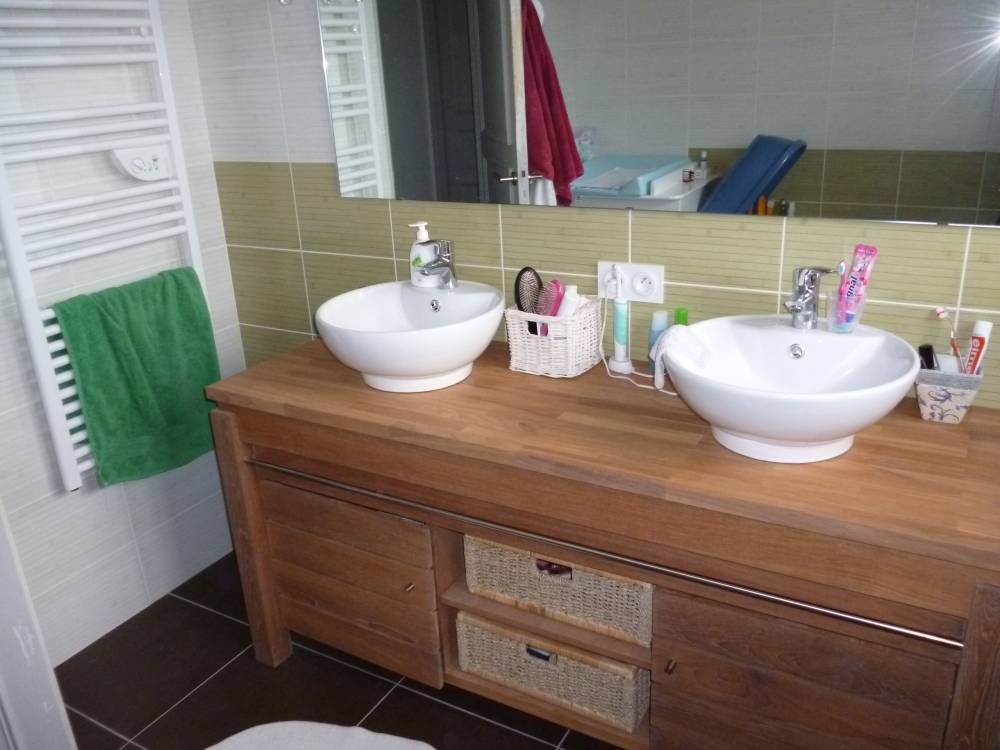 salle de bain verte